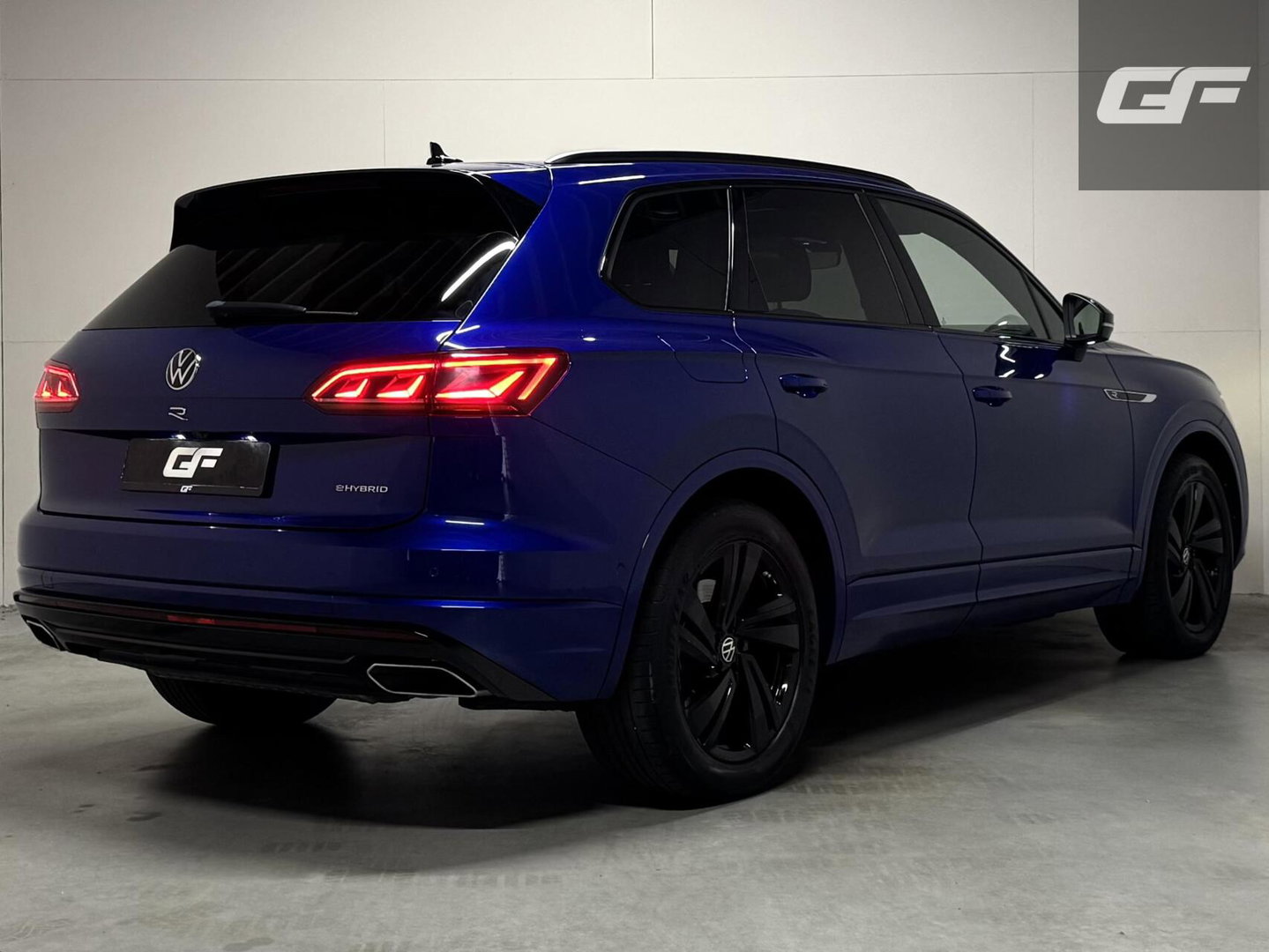 Volkswagen Touareg 3.0 TSi eHybrid 4MOTION R-Line Pano Lapiz Blue