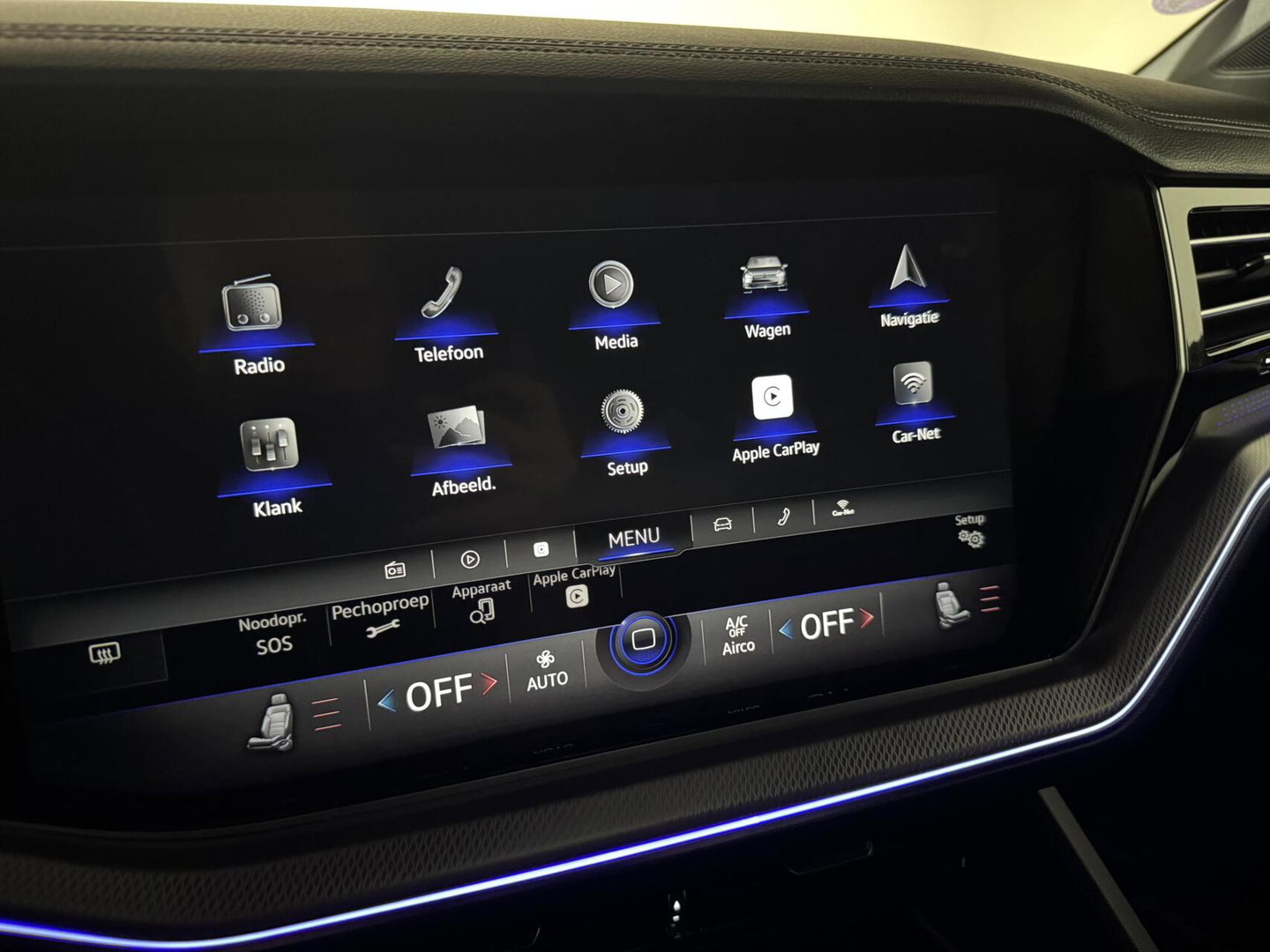 Volkswagen Touareg 3.0 TSi eHybrid 4MOTION R-Line Pano Lapiz Blue