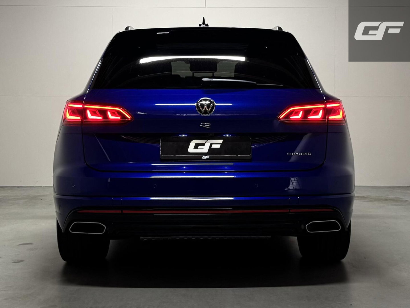 Volkswagen Touareg 3.0 TSi eHybrid 4MOTION R-Line Pano Lapiz Blue
