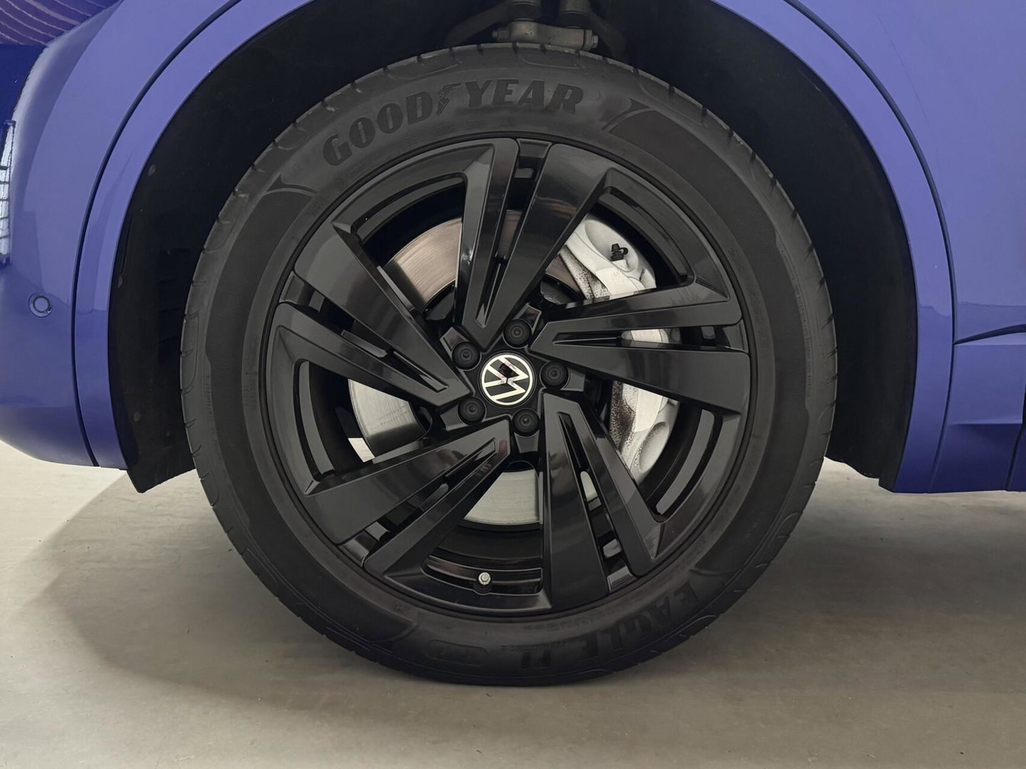 Volkswagen Touareg 3.0 TSi eHybrid 4MOTION R-Line Pano Lapiz Blue