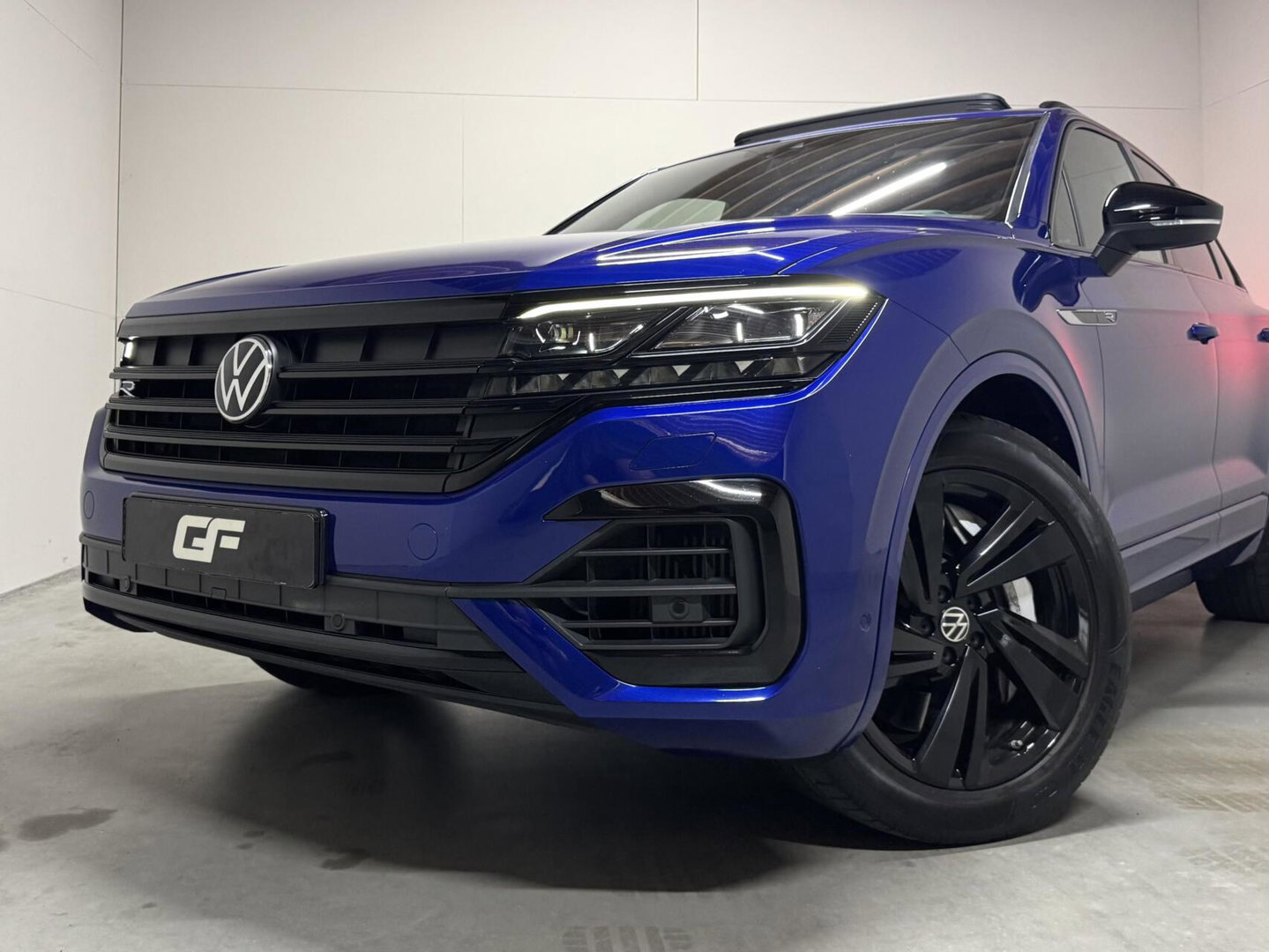 Volkswagen Touareg 3.0 TSi eHybrid 4MOTION R-Line Pano Lapiz Blue