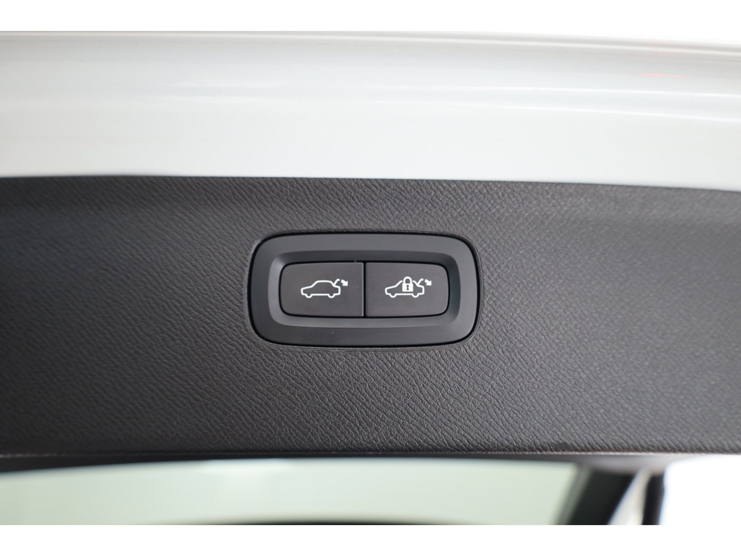 Volvo XC90 2.0 T8 Recharge AWD Plus Bright | RIJKLAAR!! | Pano | Long Range | Memory | 360cam | SOH 100% | Stoel- Stuurverw. | Harman Kardon | Keyless | Leder