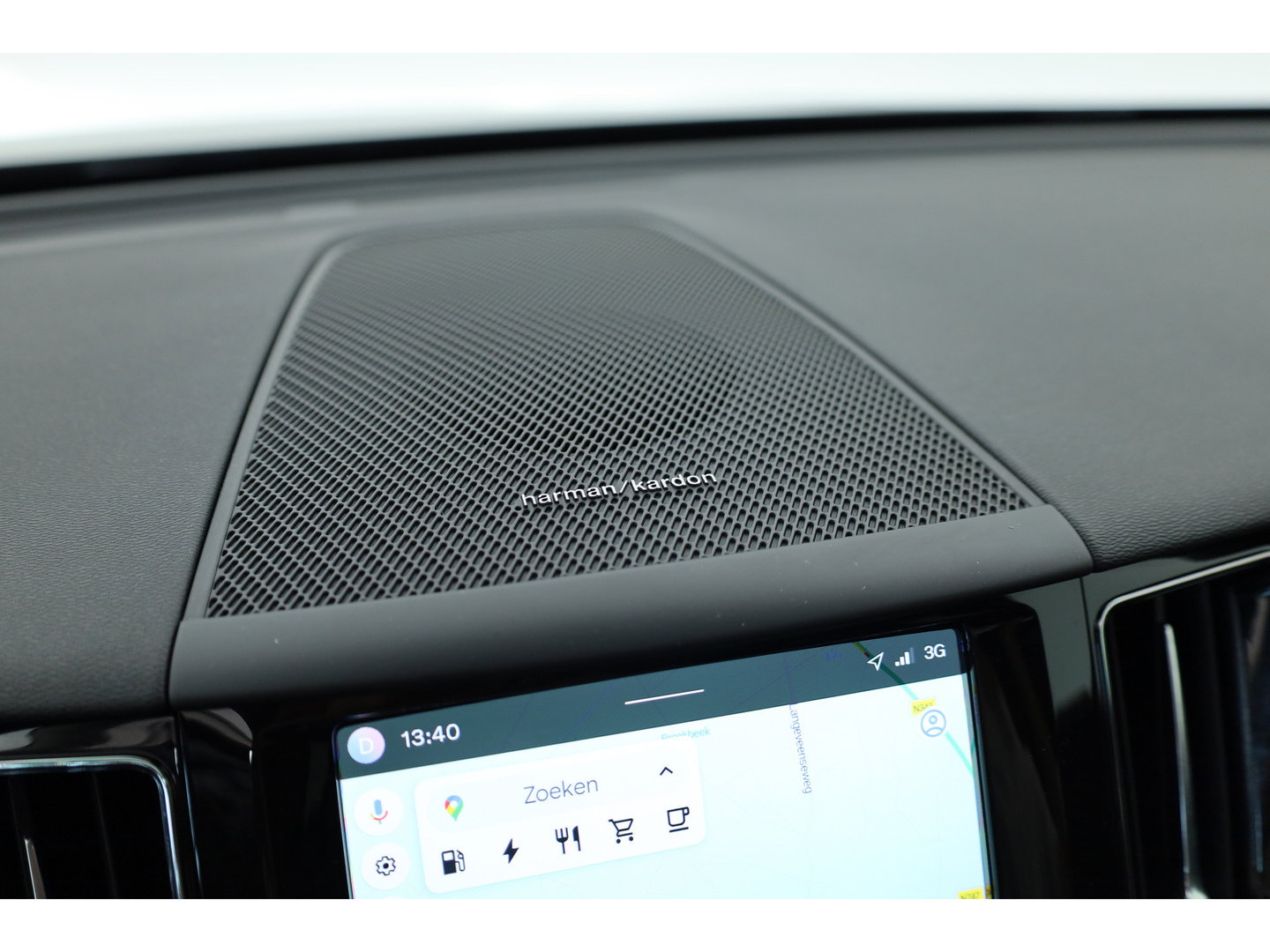 Volvo XC60 2.0 T6 Plug-in hybrid AWD Plus Dark | RIJKLAAR!! |  SOH 98% | Pano | Leder | Trekhaak | Adapt. Cruise | Stoel- Stuurverw. | 360cam | Memory | Harman Kardon