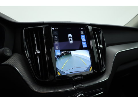 Volvo XC60 2.0 T6 Plug-in hybrid AWD Plus Dark | RIJKLAAR!! |  SOH 98% | Pano | Leder | Trekhaak | Adapt. Cruise | Stoel- Stuurverw. | 360cam | Memory | Harman Kardon