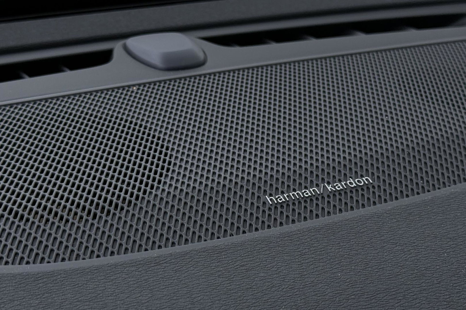 Volvo V90 T6 Plug-in hybrid Core Bright | ACC | Harman/Kardon | Camera | Memory | Stoel+Stuurverwarming | Keyless | Getint Glas