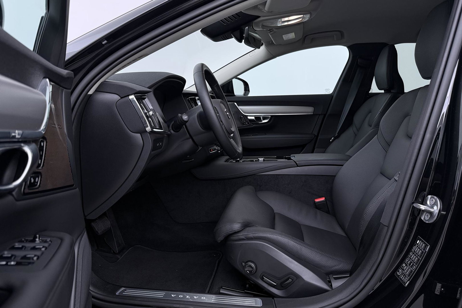 Volvo V90 T6 Plug-in hybrid Core Bright | ACC | Harman/Kardon | Camera | Memory | Stoel+Stuurverwarming | Keyless | Getint Glas