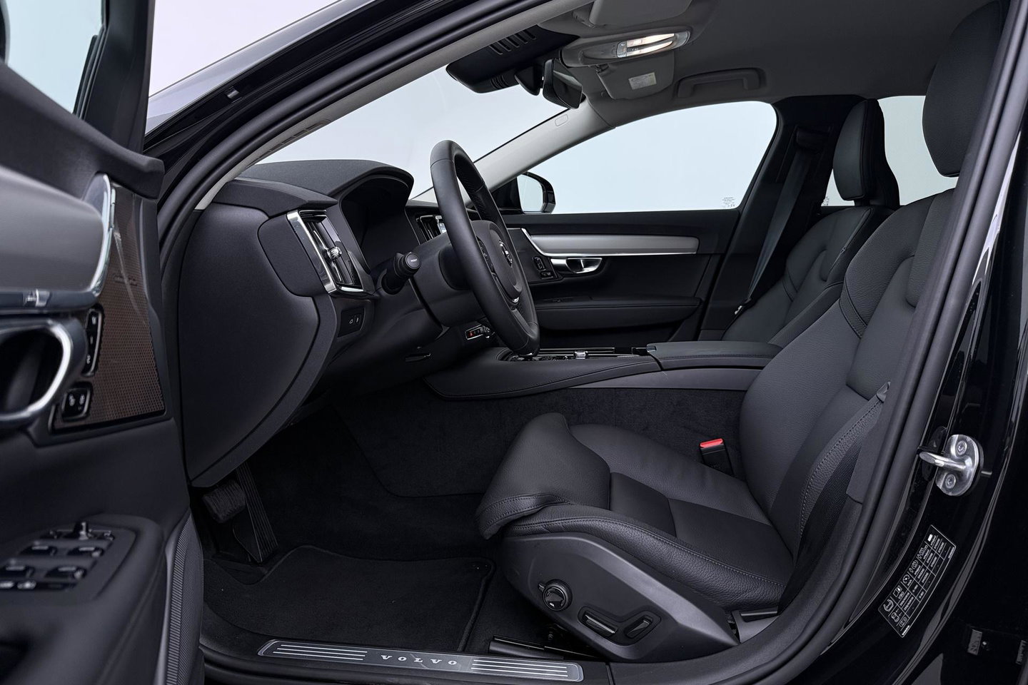 Volvo V90 T6 Plug-in hybrid Core Bright | ACC | Harman/Kardon | Camera | Memory | Stoel+Stuurverwarming | Keyless | Getint Glas