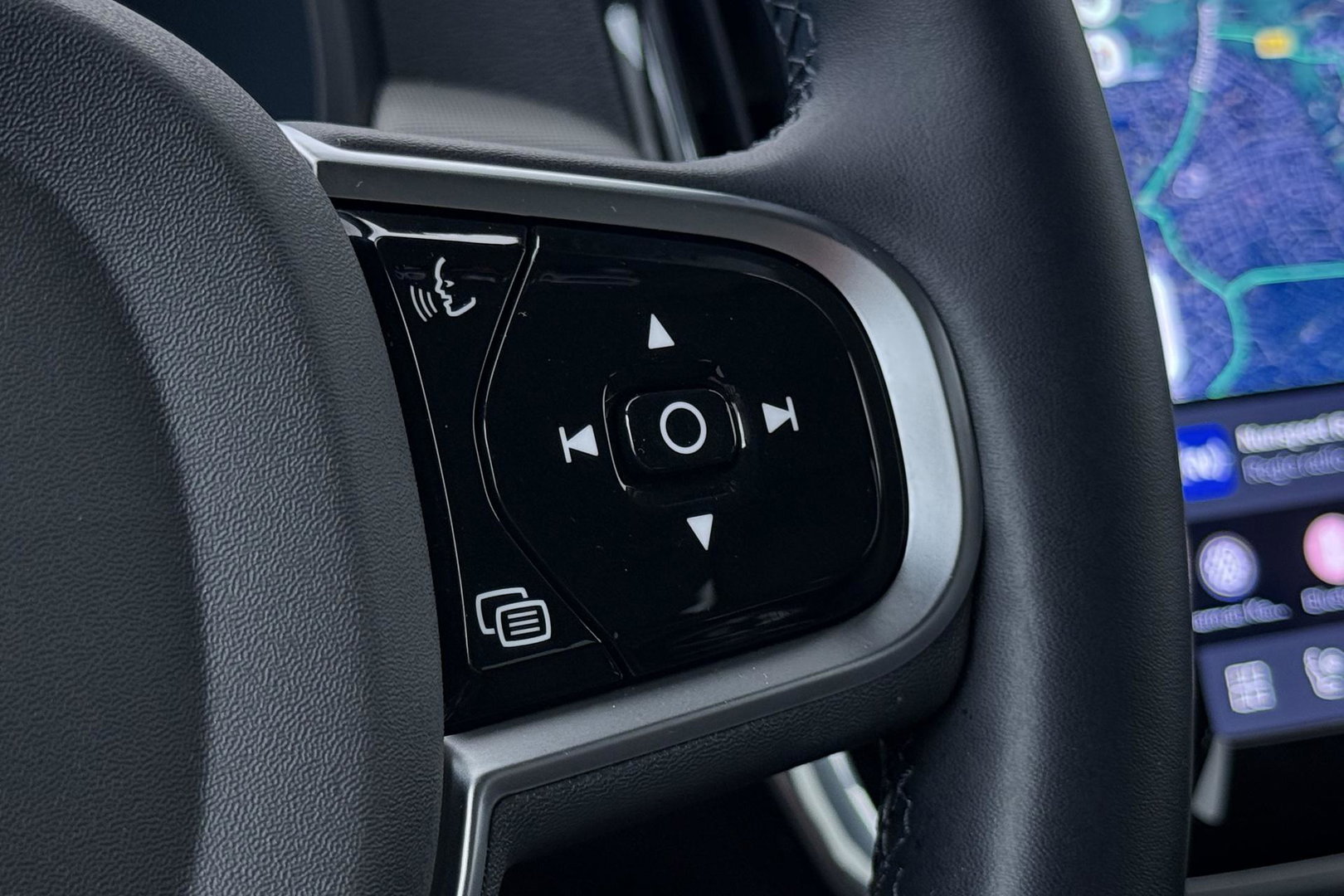 Volvo V90 T6 Plug-in hybrid Core Bright | ACC | Harman/Kardon | Camera | Memory | Stoel+Stuurverwarming | Keyless | Getint Glas