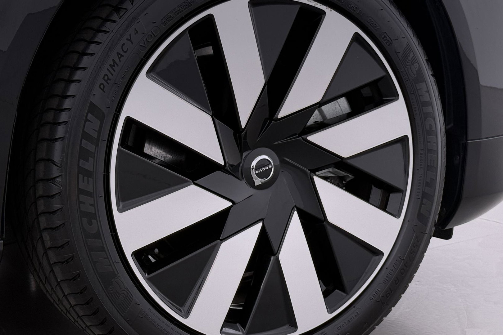 Volvo V90 T6 Plug-in hybrid Core Bright | ACC | Harman/Kardon | Camera | Memory | Stoel+Stuurverwarming | Keyless | Getint Glas