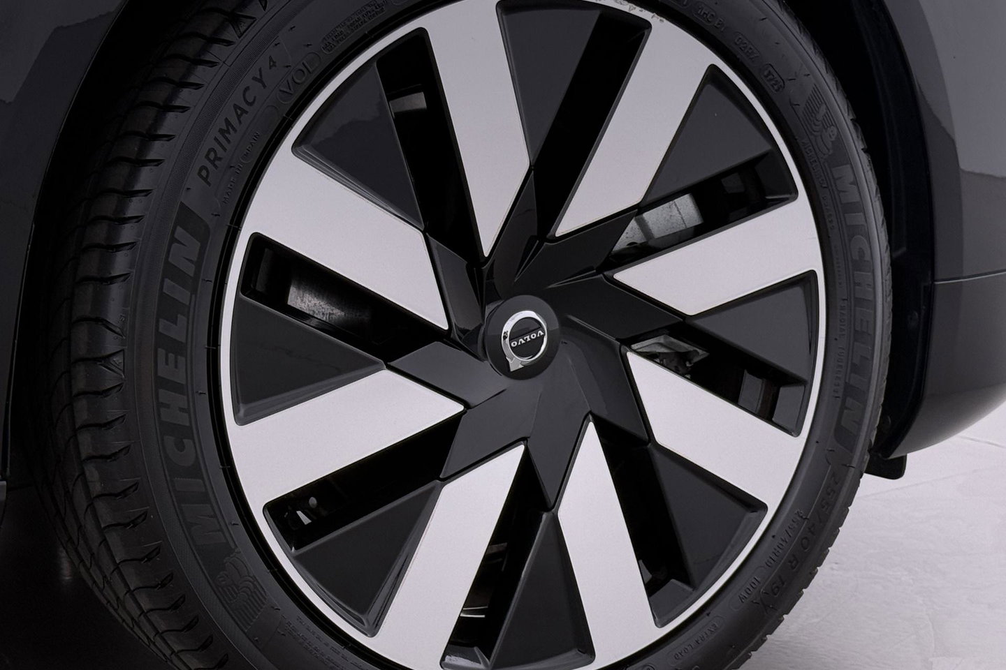 Volvo V90 T6 Plug-in hybrid Core Bright | ACC | Harman/Kardon | Camera | Memory | Stoel+Stuurverwarming | Keyless | Getint Glas