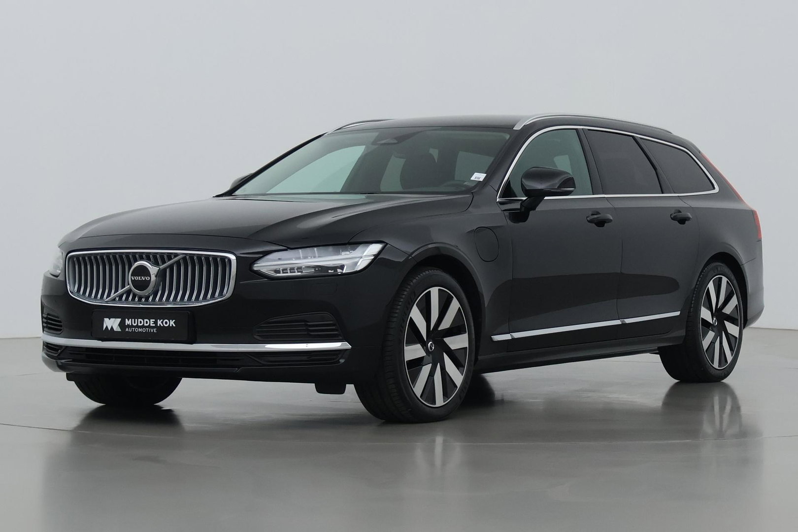 Volvo V90 T6 Plug-in hybrid Core Bright | ACC | Harman/Kardon | Camera | Memory | Stoel+Stuurverwarming | Keyless | Getint Glas