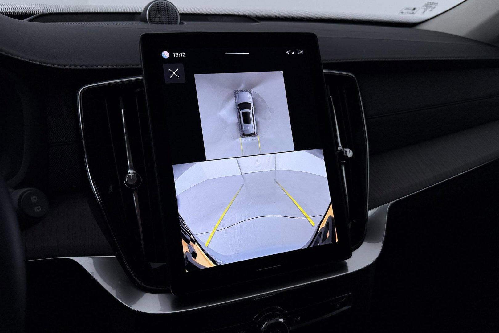 Volvo XC90 T8 Plug-in hybrid Ultra Dark | HEICO SPORTIV | ACC | Luchtvering | Bowers&Wilkins | Panoramadak | Trekhaak | Massage