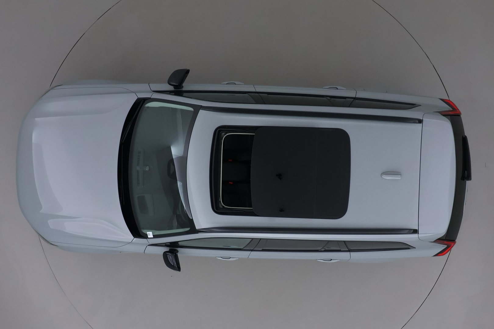 Volvo XC90 T8 Plug-in hybrid Ultra Dark | HEICO SPORTIV | ACC | Luchtvering | Bowers&Wilkins | Panoramadak | Trekhaak | Massage