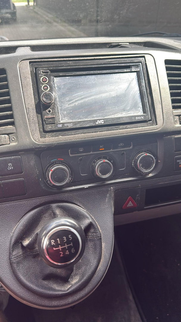 Volkswagen Transporter 2.0 TDI L2H1 AIRCO Imperiaal met rol