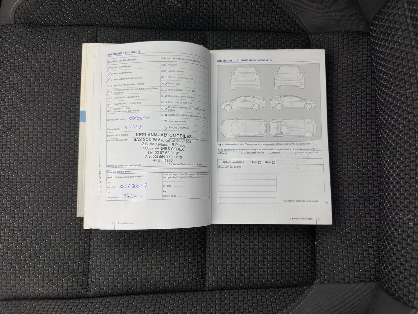 Volkswagen Touran 1.6 TDI Highline BlueMotion Aut. *NAVI-FULLMAP | COMFORT-SEATS | ECC | PDC | CRUISE | PRIVACY-GLASS | 16''ALU*