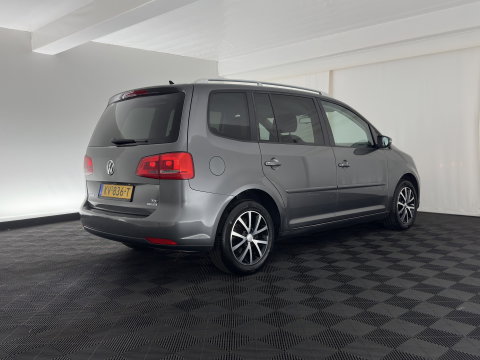 Volkswagen Touran 1.6 TDI Highline BlueMotion Aut. *NAVI-FULLMAP | COMFORT-SEATS | ECC | PDC | CRUISE | PRIVACY-GLASS | 16''ALU*