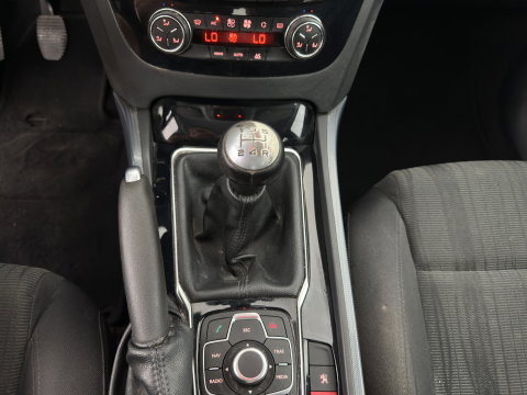 Peugeot 508 1.6 HDi Acces *NAVI-FULLMAP | COMFORT-SEATS | ECC | PDC | CRUISE*
