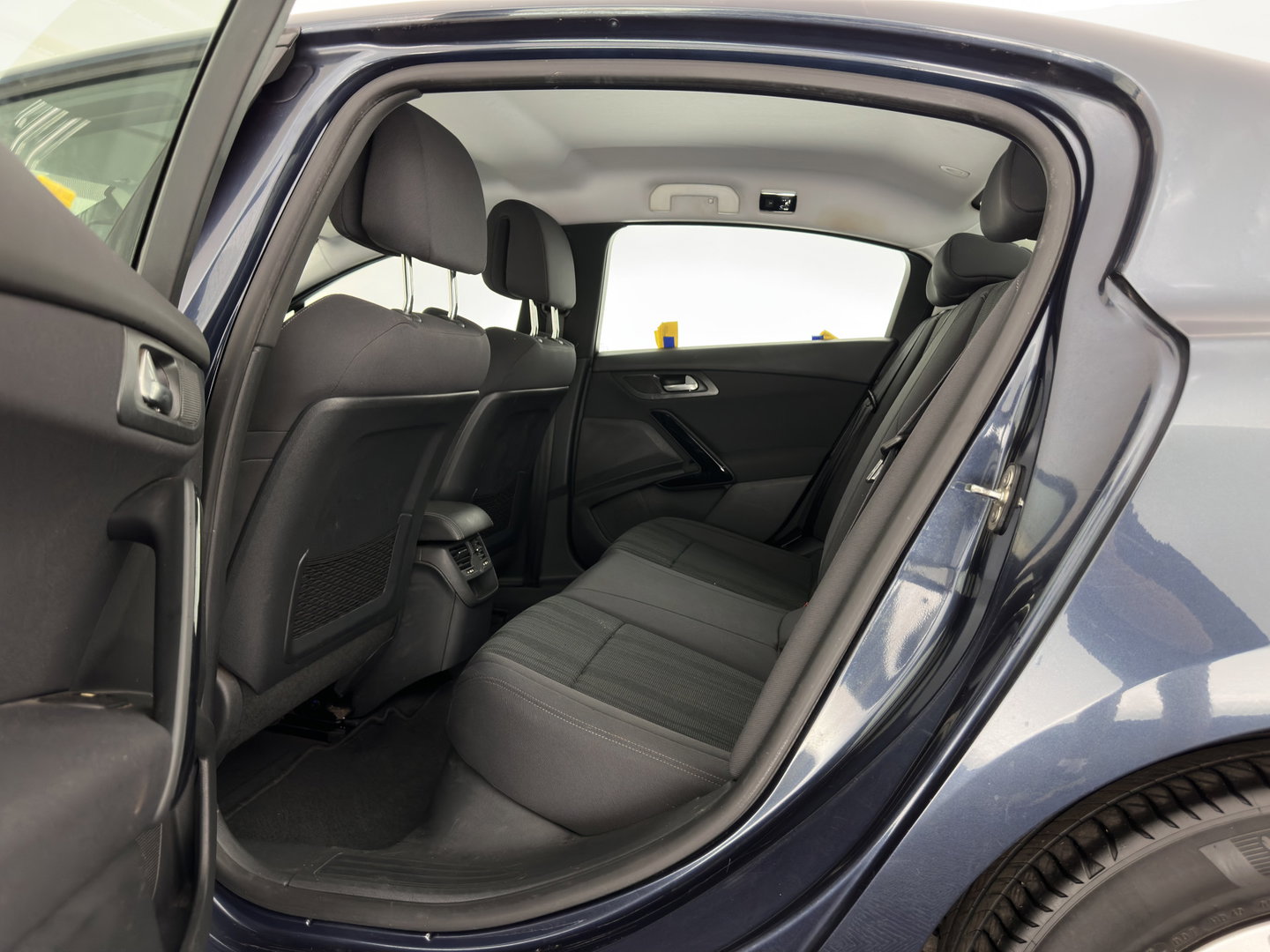 Peugeot 508 1.6 HDi Acces *NAVI-FULLMAP | COMFORT-SEATS | ECC | PDC | CRUISE*