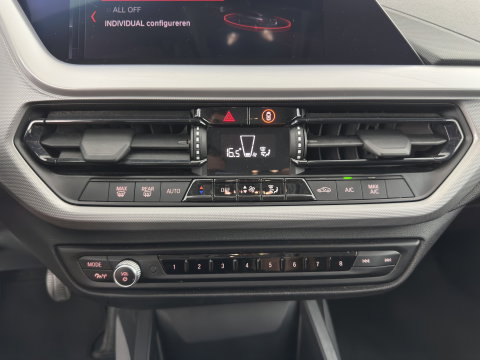 BMW 1-serie 116d (INCL.BTW) *NAVI-FULLMAP | COMFORT-SEATS | DAB+ | ECC | PDC | CRUISE | 16''ALU*