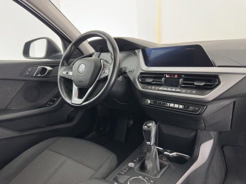 BMW 1-serie 116d (INCL.BTW) *NAVI-FULLMAP | COMFORT-SEATS | DAB+ | ECC | PDC | CRUISE | 16''ALU*