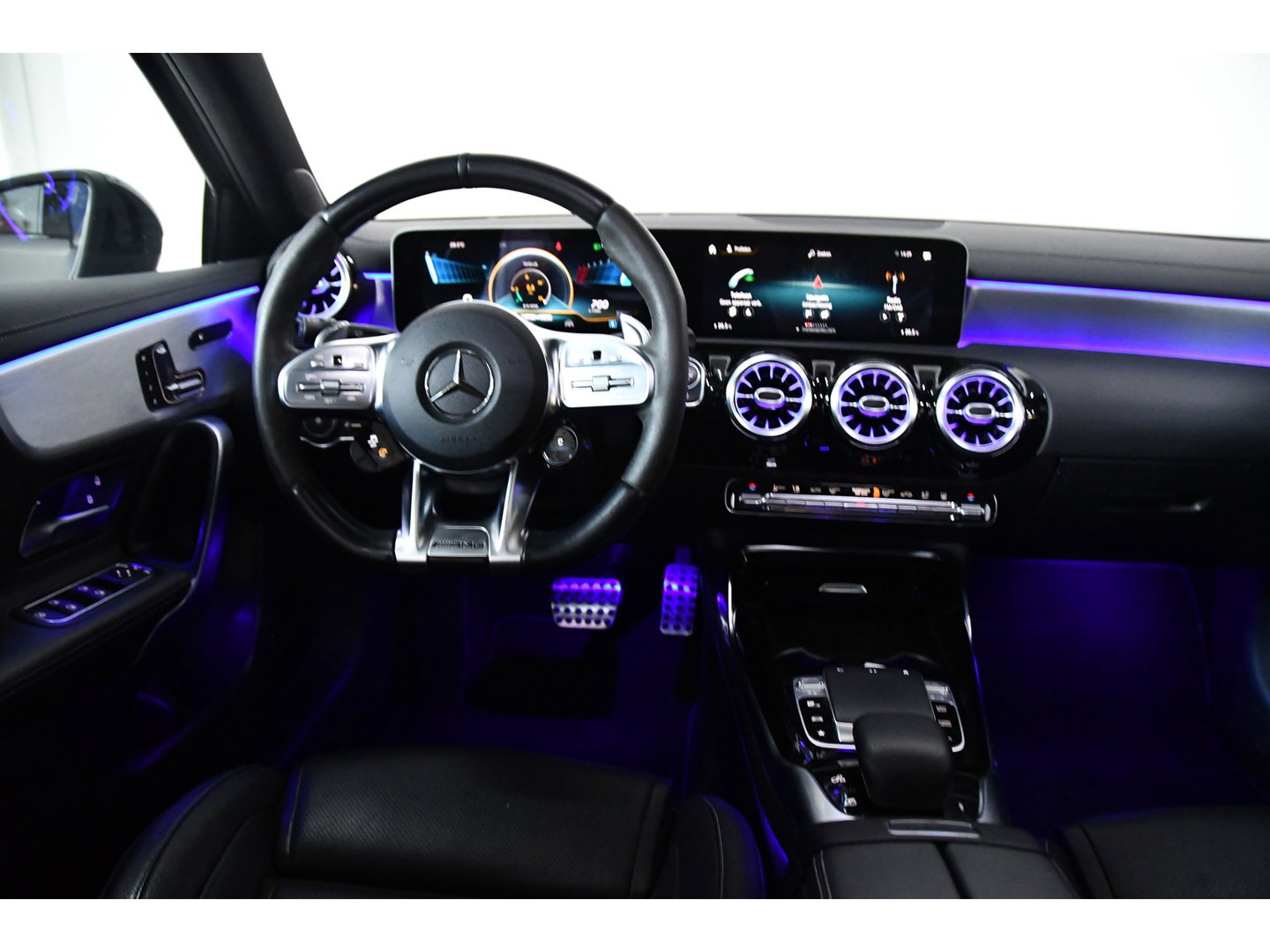 Mercedes-Benz A-Klasse AMG 35 4MATIC Edition 1, Schaalstoel, Pano, Burmester, Fulloptions