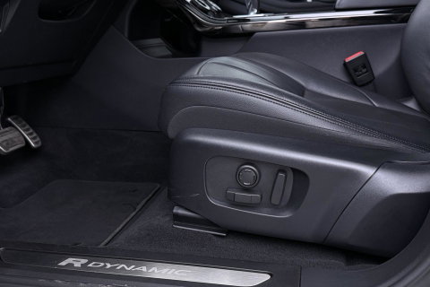 Land Rover Range Rover Evoque 1.5 P300e AWD R-Dynamic SE | ACC | Panoramadak | Meridian | Memory | Stoel+Stuurverwarming | Camera | 20 Inch