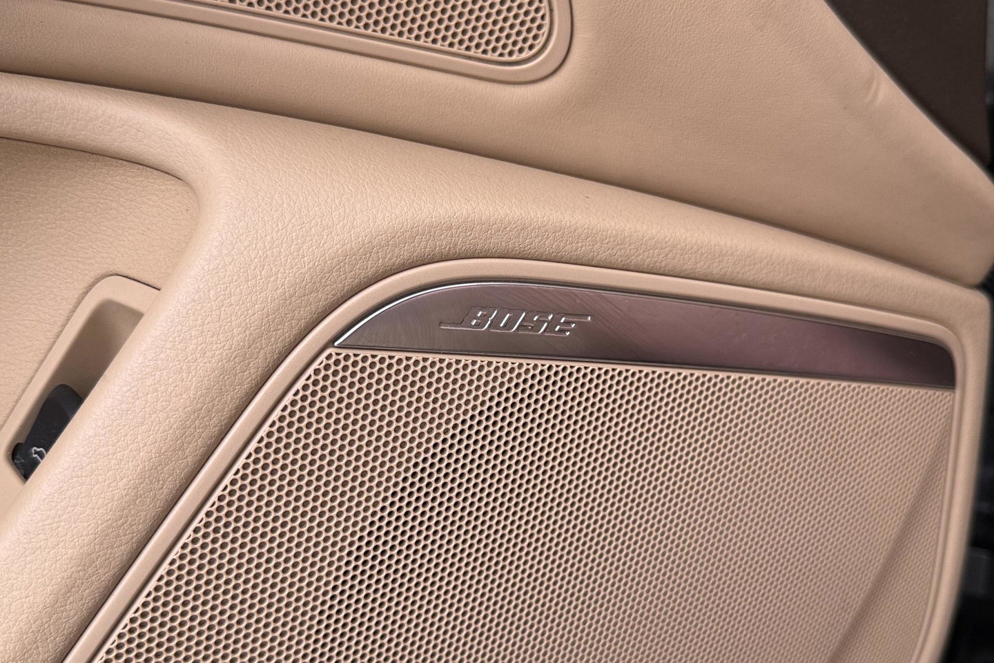 Audi A6 Avant 3.0 TDI BiT quattro Pro Line Plus | Luchtvering | Panoramadak | BOSE | Camera | Keyless | Leder | 20 inch