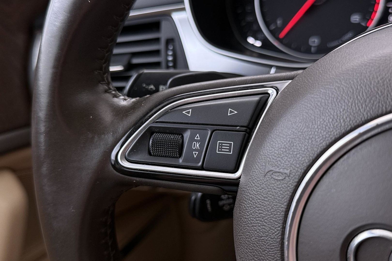 Audi A6 Avant 3.0 TDI BiT quattro Pro Line Plus | Luchtvering | Panoramadak | BOSE | Camera | Keyless | Leder | 20 inch