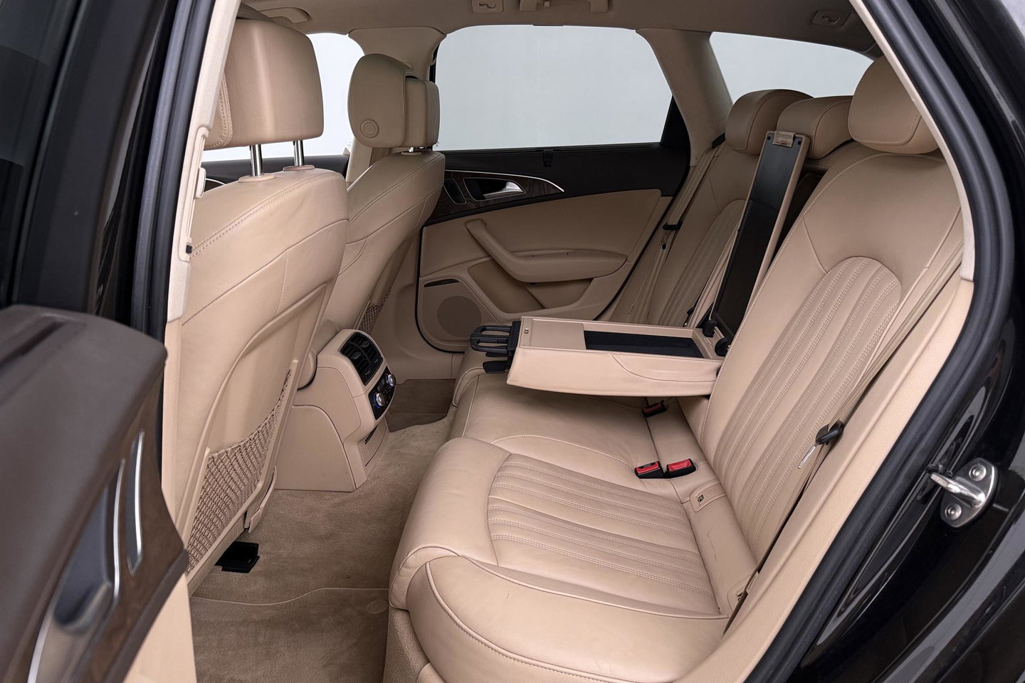 Audi A6 Avant 3.0 TDI BiT quattro Pro Line Plus | Luchtvering | Panoramadak | BOSE | Camera | Keyless | Leder | 20 inch