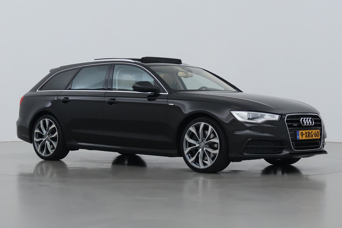 Audi A6 Avant 3.0 TDI BiT quattro Pro Line Plus | Luchtvering | Panoramadak | BOSE | Camera | Keyless | Leder | 20 inch