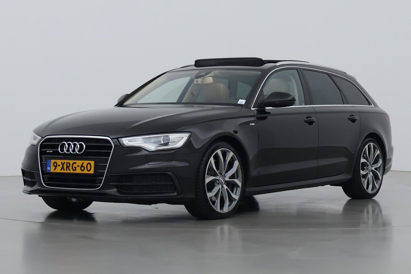 Audi A6 Avant 3.0 TDI BiT quattro Pro Line Plus | Luchtvering | Panoramadak | BOSE | Camera | Keyless | Leder | 20 inch