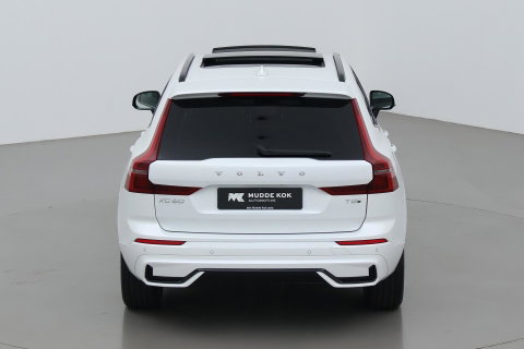 Volvo XC60 T8 Plug-in hybrid Plus Dark | FACELIFT | ACC | Panoramadak | Head-Up | Harman/Kardon | 360° Camera | BLIS