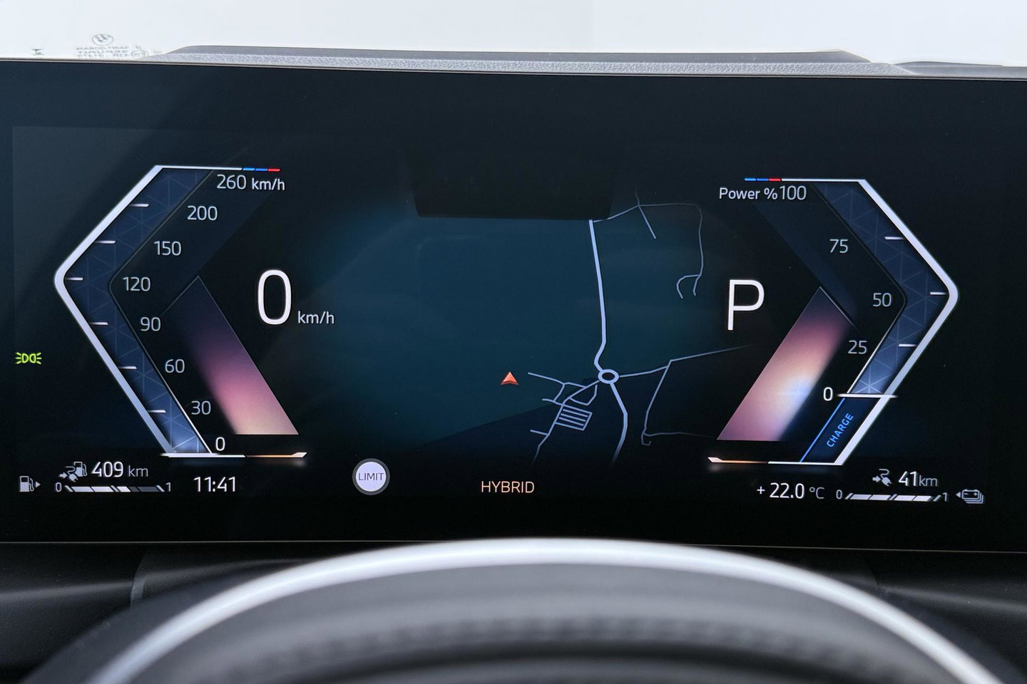 BMW 3 Serie Touring 330e xDrive | ACC | Trekhaak | Panoramadak | 360° Camera | Harman/Kardon | Head-Up | Stuurverwarming
