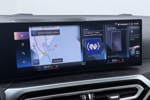BMW 3 Serie Touring 330e xDrive | ACC | Trekhaak | Panoramadak | 360° Camera | Harman/Kardon | Head-Up | Stuurverwarming