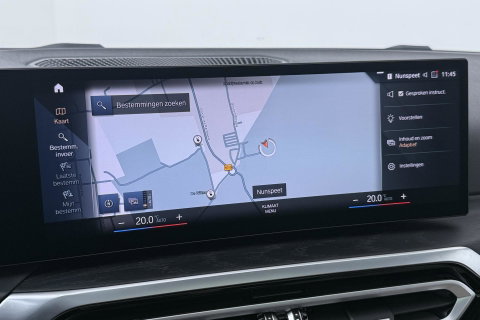 BMW 3 Serie Touring 330e xDrive | ACC | Trekhaak | Panoramadak | 360° Camera | Harman/Kardon | Head-Up | Stuurverwarming