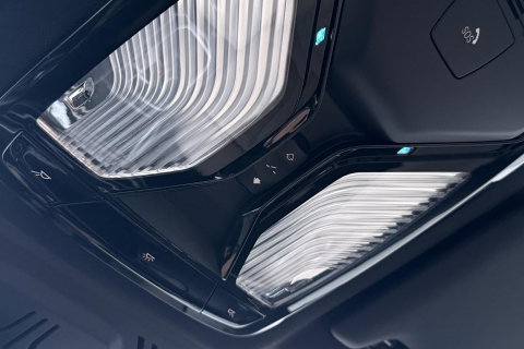 BMW 3 Serie Touring 330e xDrive | ACC | Trekhaak | Panoramadak | 360° Camera | Harman/Kardon | Head-Up | Stuurverwarming