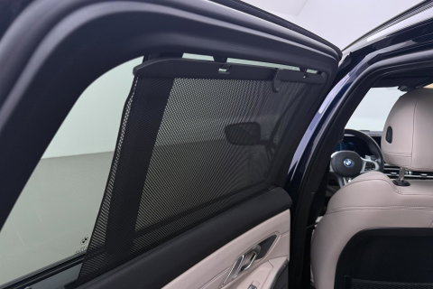 BMW 3 Serie Touring 330e xDrive | ACC | Trekhaak | Panoramadak | 360° Camera | Harman/Kardon | Head-Up | Stuurverwarming