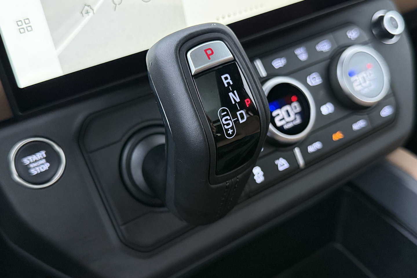 Land Rover Defender 2.0 P300e 110 X-Dynamic HSE | FACELIFT | Caraway | ClearSight | Meridian Surround | Head-Up | ACC | Panoramadak | Trekhaak