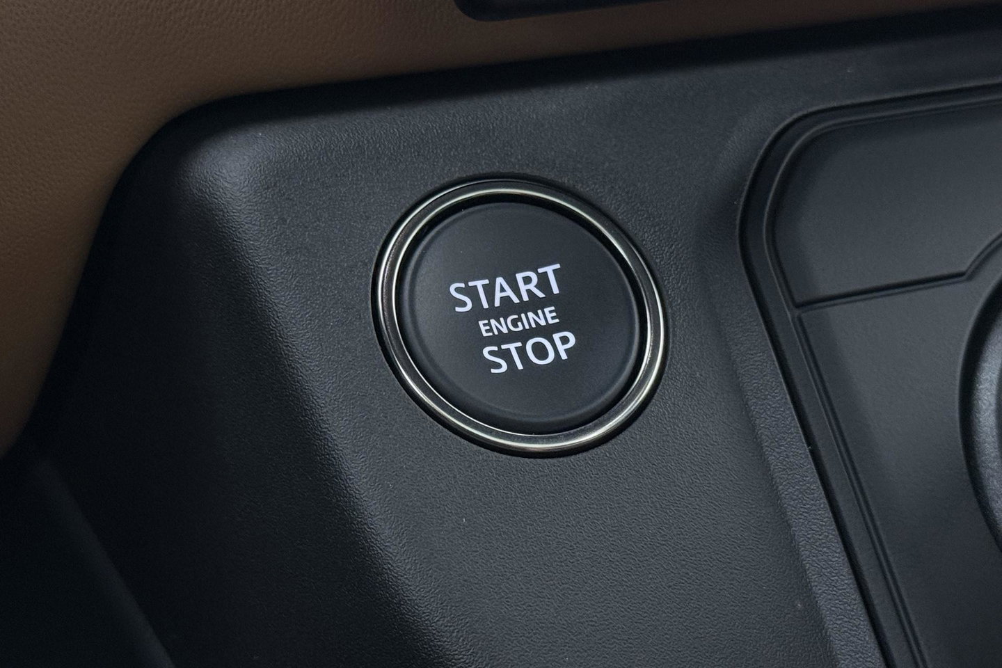 Land Rover Defender 2.0 P300e 110 X-Dynamic HSE | FACELIFT | Caraway | ClearSight | Meridian Surround | Head-Up | ACC | Panoramadak | Trekhaak