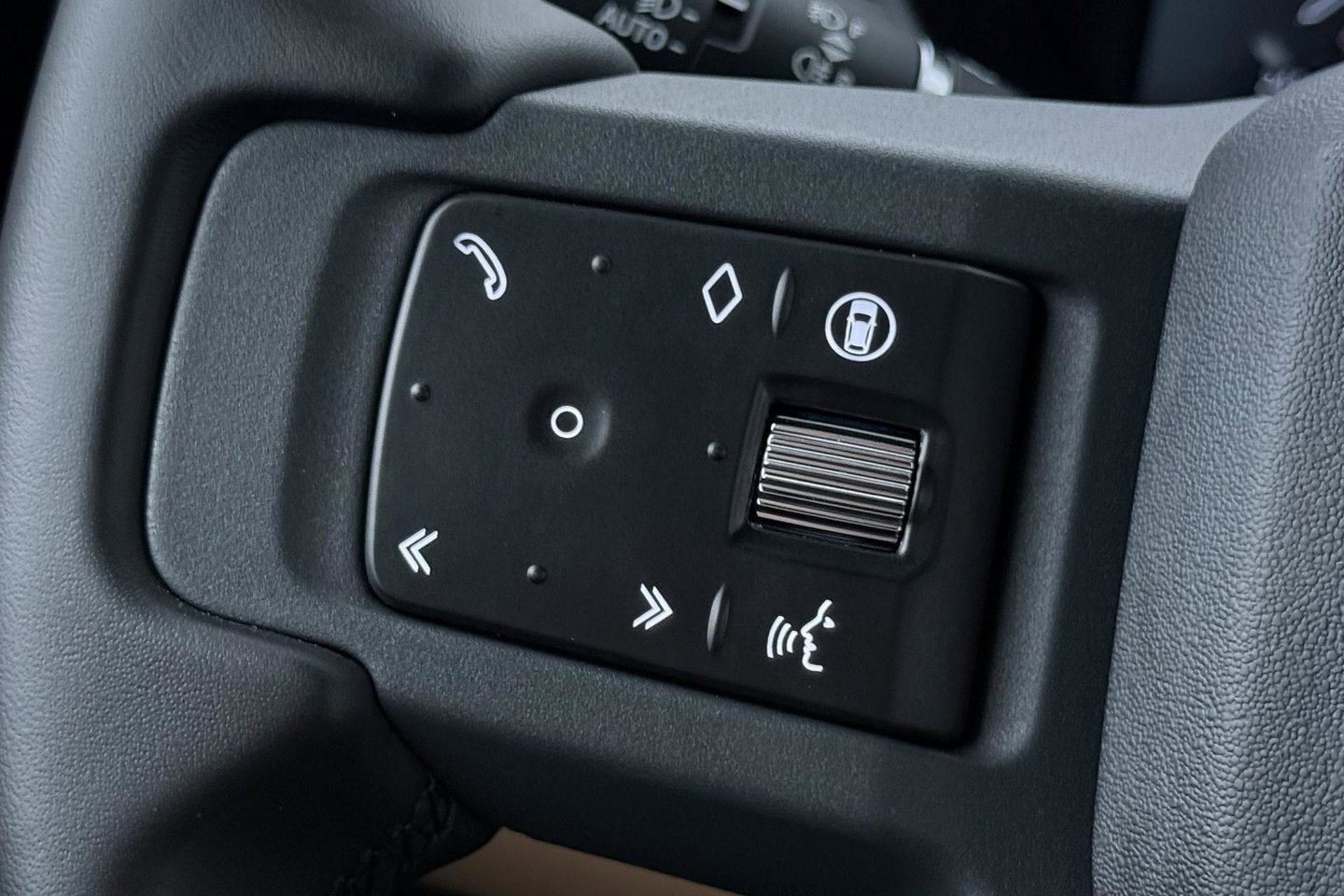 Land Rover Defender 2.0 P300e 110 X-Dynamic HSE | FACELIFT | Caraway | ClearSight | Meridian Surround | Head-Up | ACC | Panoramadak | Trekhaak