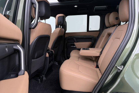 Land Rover Defender 2.0 P300e 110 X-Dynamic HSE | FACELIFT | Caraway | ClearSight | Meridian Surround | Head-Up | ACC | Panoramadak | Trekhaak