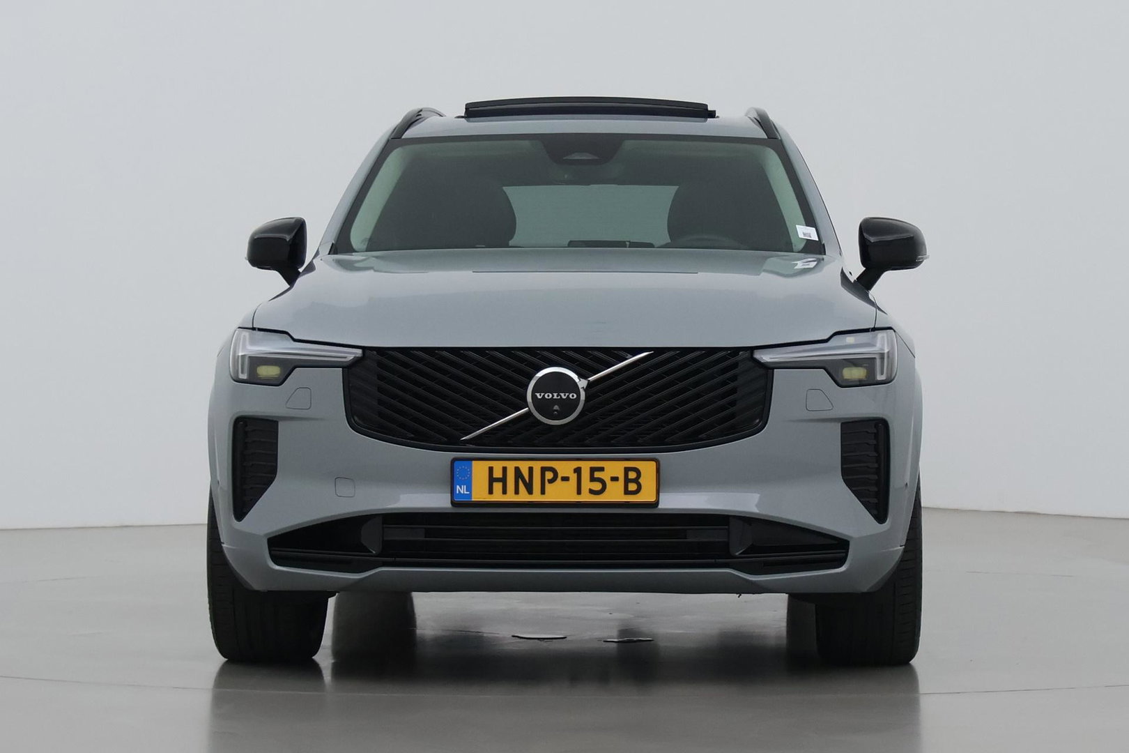 Volvo XC90 T8 Plug-in hybrid Ultra Dark | HEICO SPORTIV | ACC | Luchtvering | Bowers&Wilkins | Panoramadak | Trekhaak | Massage