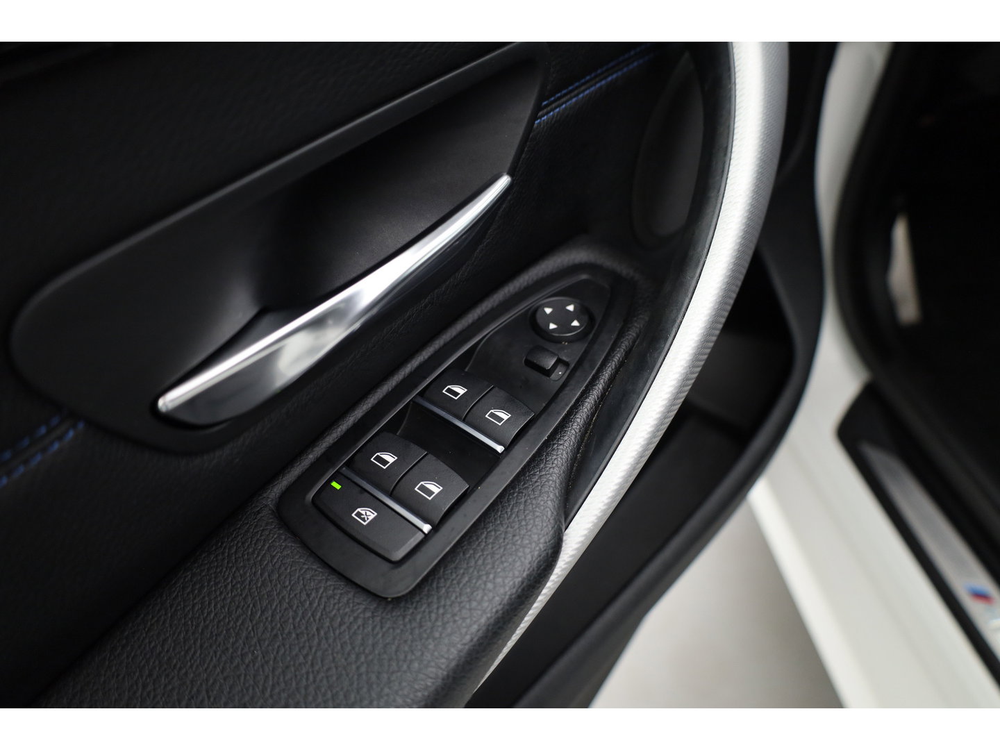 BMW 4 Serie Gran Coupé 420i High Executive Edition | RIJKLAAR!! | Cruise Contr. | Leder | Camera | Stoelverw. | LED | Navi | PDC V+A | 18''