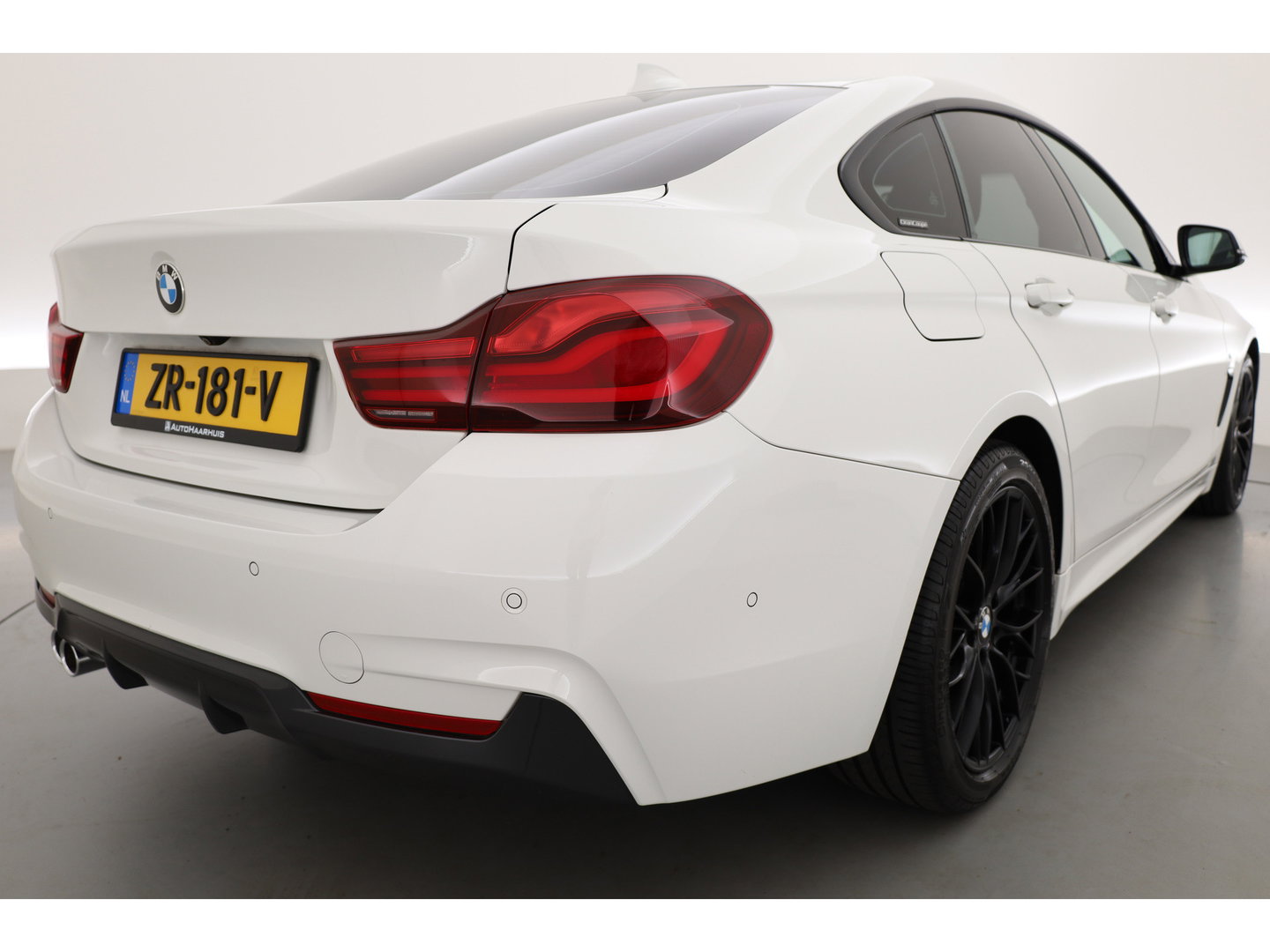 BMW 4 Serie Gran Coupé 420i High Executive Edition | RIJKLAAR!! | Cruise Contr. | Leder | Camera | Stoelverw. | LED | Navi | PDC V+A | 18''