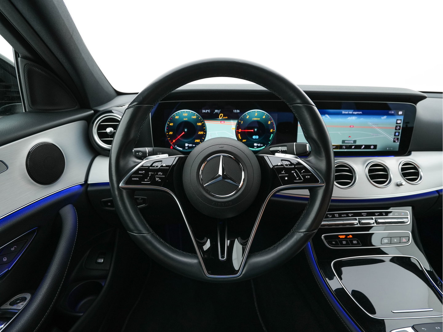 Mercedes-Benz E-Klasse 300 de Exclusive Line (Plug-in) (INCL.BTW) Aut. *LEATHER-FABRIC | FULL-LED | AMBIENTLIGHT | CAMERA | WIDESCREEN-DIGI-COCKPIT | NAVI-FULLMAP | HEATED-SPORTSEATS | PRIVACY-GLASS | SHIFTPADDLES | ECC | PDC | CRUISE | 19''ALU*