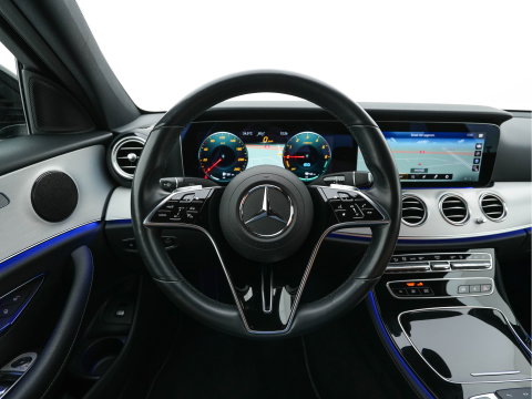 Mercedes-Benz E-Klasse 300 de Exclusive Line (Plug-in) (INCL.BTW) Aut. *LEATHER-FABRIC | FULL-LED | AMBIENTLIGHT | CAMERA | WIDESCREEN-DIGI-COCKPIT | NAVI-FULLMAP | HEATED-SPORTSEATS | PRIVACY-GLASS | SHIFTPADDLES | ECC | PDC | CRUISE | 19''ALU*
