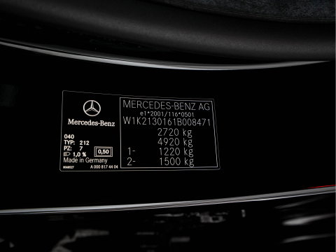 Mercedes-Benz E-Klasse 300 de Exclusive Line (Plug-in) (INCL.BTW) Aut. *LEATHER-FABRIC | FULL-LED | AMBIENTLIGHT | CAMERA | WIDESCREEN-DIGI-COCKPIT | NAVI-FULLMAP | HEATED-SPORTSEATS | PRIVACY-GLASS | SHIFTPADDLES | ECC | PDC | CRUISE | 19''ALU*