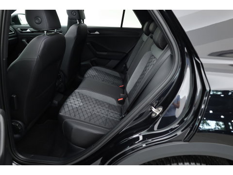Volkswagen T-Roc 1.5 TSI R-Line | Rijklaar!! | Pano | IQ Lights | Camera | Adapt. Cruise | Trekhaak | Stoelverw. | Apple CarPlay | 17''