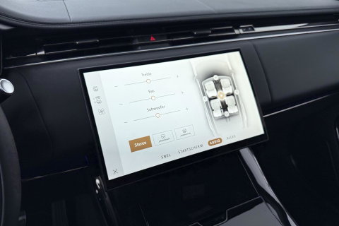 Land Rover Range Rover Sport 3.0 P550e Autobiography PHEV | British Racing Green | Performance Voorstoelen | Trekhaak | Luchtvering | Panoramadak | Meridian 3D | 23 Inch