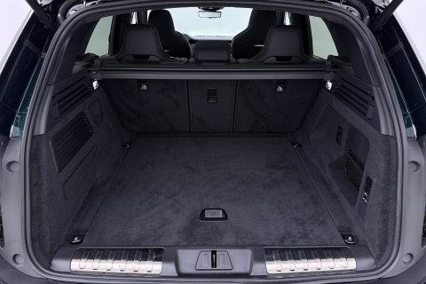 Land Rover Range Rover Sport 3.0 P550e Autobiography PHEV | British Racing Green | Performance Voorstoelen | Trekhaak | Luchtvering | Panoramadak | Meridian 3D | 23 Inch